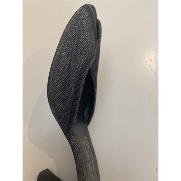 Salvatore Ferragamo medium heel, Women’s US 7.5, Free Shipping - Picture 6 of 7